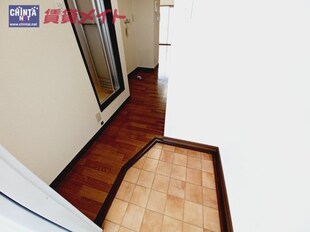 高田本山駅 徒歩8分 2階の物件内観写真